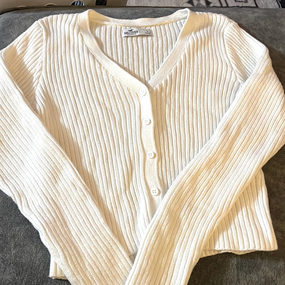 Hollister button up sweater